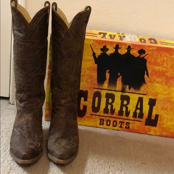 Corral Boots Shoes - Brown Cowboy/Cowgirl boots